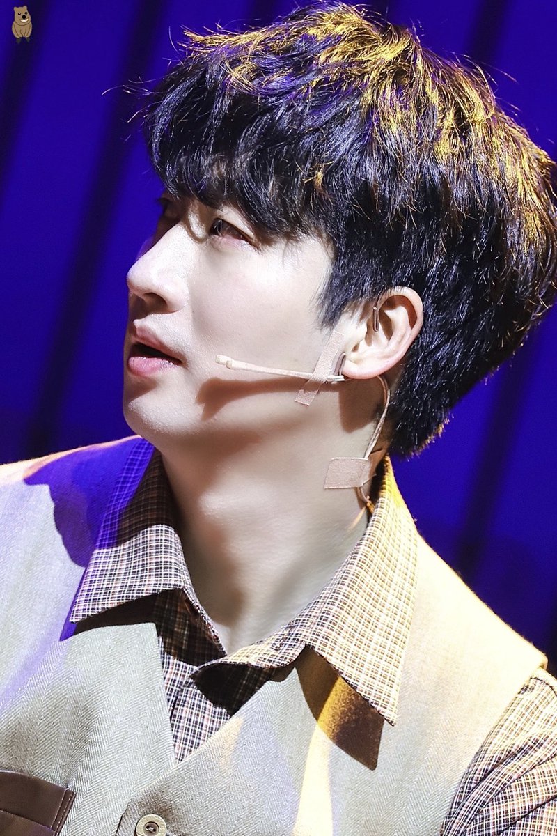 그그의 얼레벌레 사진첩 tweet media