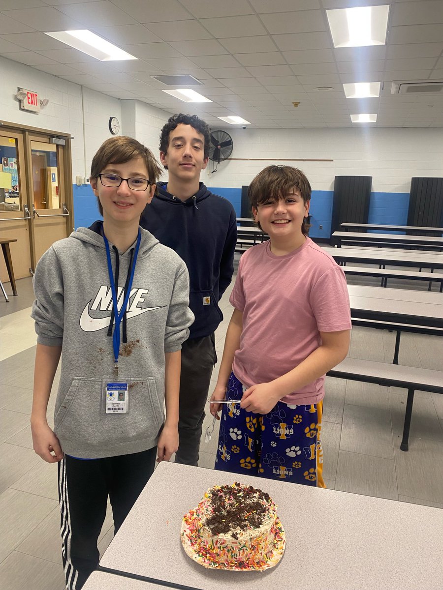 Beach Street MS WI tweet media