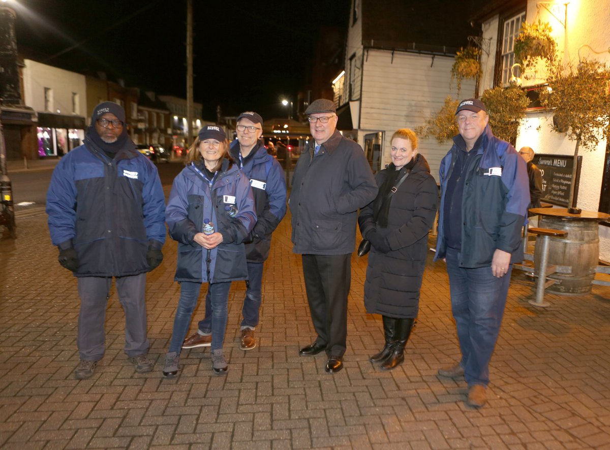 The PFCC for Essex has warmly welcomed the announcement by <a href="/LouiseMcKinlay/">Louise McKinlay</a>, Deputy Leader of Essex County Council, of a new £100k Community Safety Initiative Fund to help community groups such as the @BillericaySP.
For more visit: ow.ly/4PZY50QzCuh