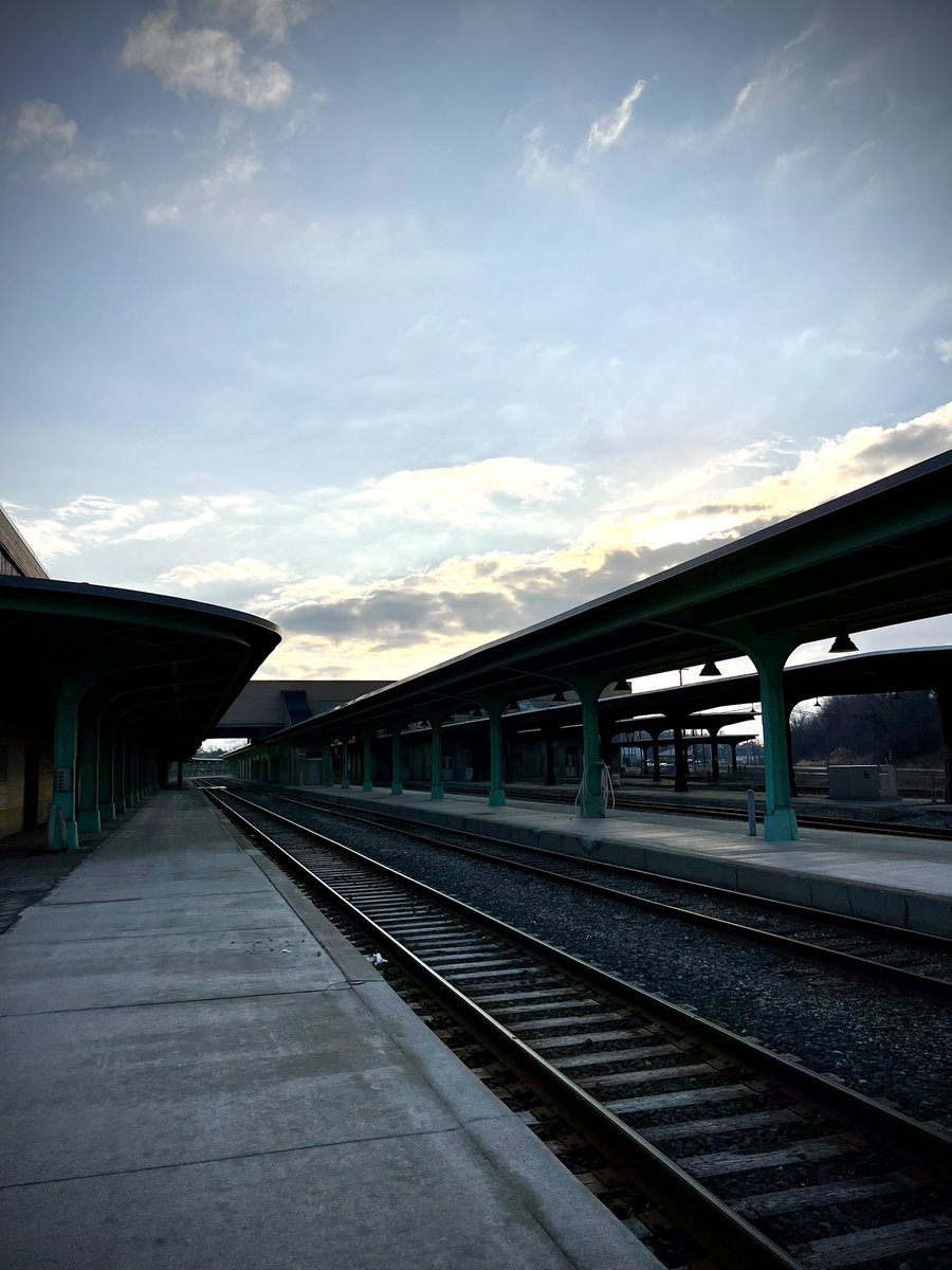 Lake_Erie_West's tweet photo. All aboard! Show that Ohio is on board for passenger rail, including a new connection between Toledo & Detroit by joining @TMACOG & @AllAboardOhio for a Whistle Stop tour from 10:30-11:30 a.m. in the Grand Lobby at #TMACOG, 300 Martin Luther King Jr. Drive, Toledo https://t.co/VK0uZIgYA8