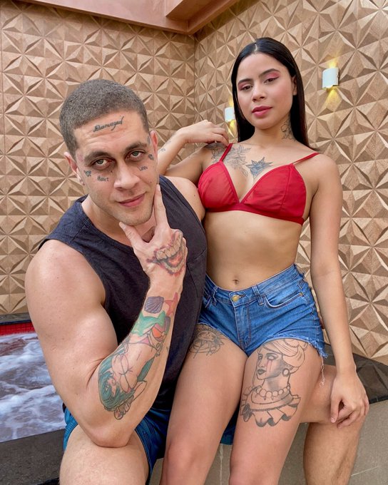 💎 Primeira cena de 2024, tinha que ser com minha beb&ecirc; 😈 @nandprivacy  😻 pra come&ccedil;ar, aquela cena na Jacuzzi