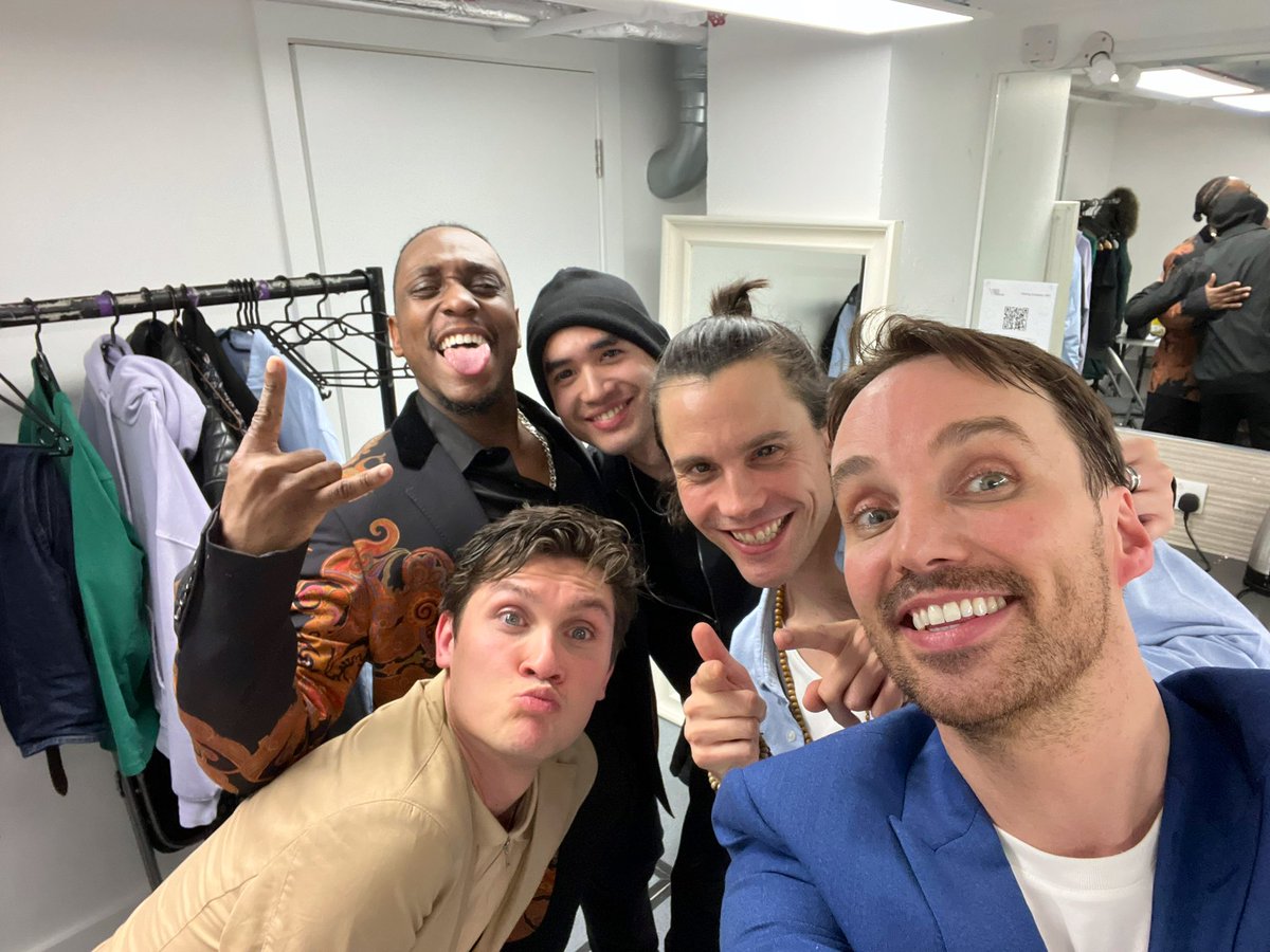 Robert Rees tweet media