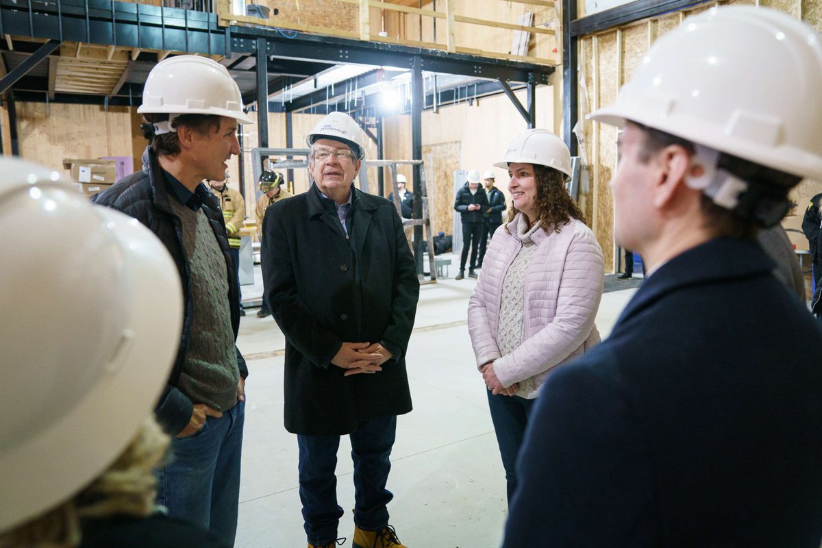 CityPtbo's tweet photo. We were thrilled to welcome Prime Minister Trudeau @CanadianPM for a tour of Fire Station 2 yesterday, an opportunity to showcase the state-of-the-art net-zero facility. @MayorPtbo &amp; @PtboFireRescue Fire Chief Chris Snetsinger thanked #GoC @FCM_online for supporting this project. https://t.co/bmPYLjfpgN