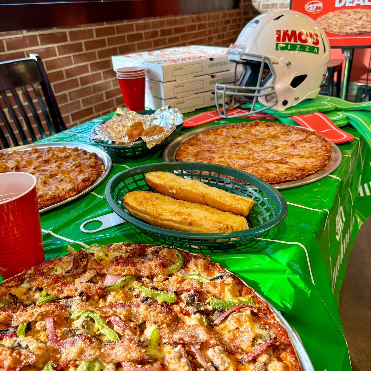 imospizza's tweet photo. 🏈  Kick off the Big Game with #TeamImos!

Order ahead for delivery or pickup and you’ll be the MVP! 

Get pizza, wings, T-Ravs and more at https://t.co/us6SdLYTaD. 

#STL https://t.co/95P51tbePA