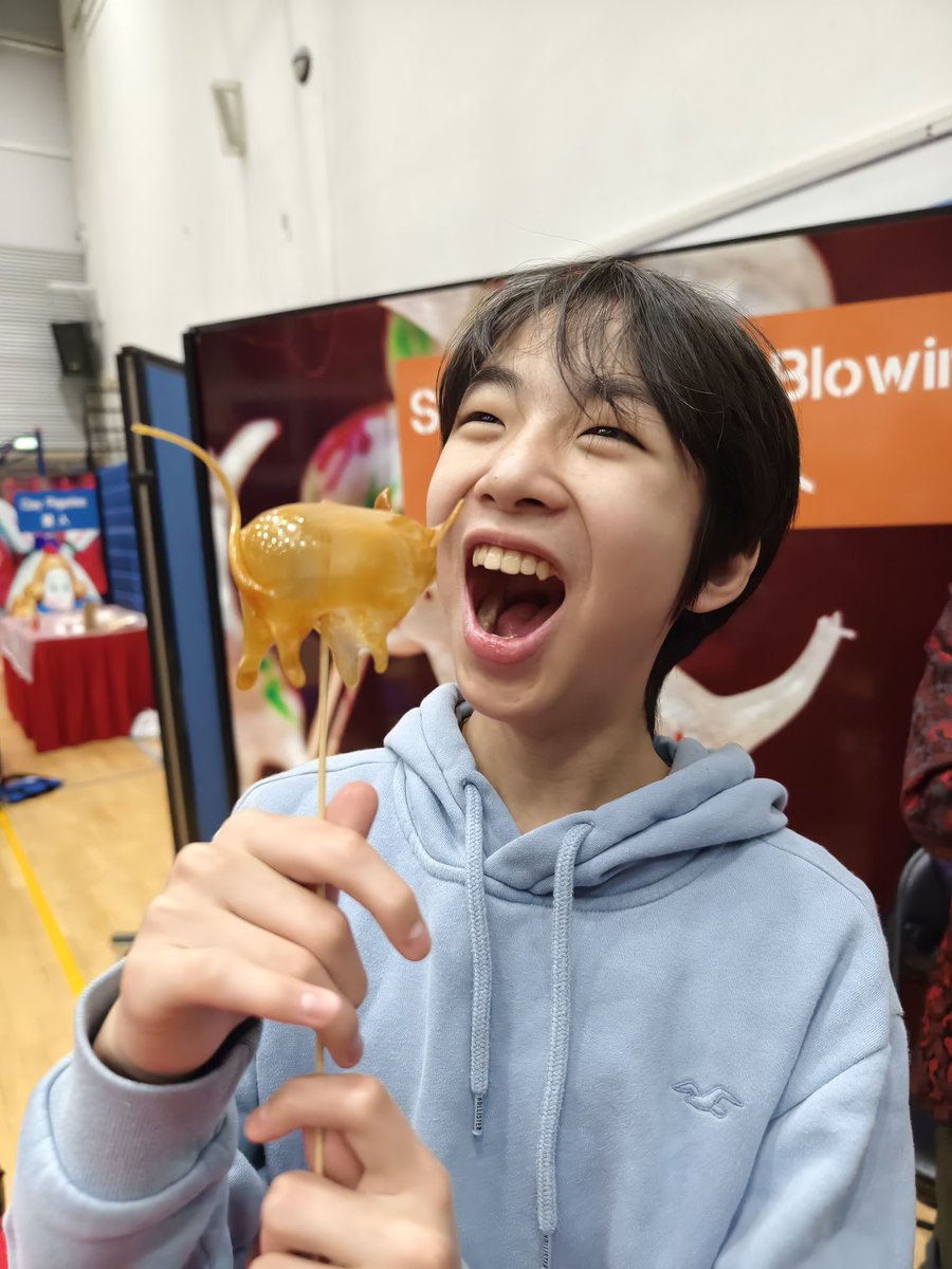 Michael Chen tweet media