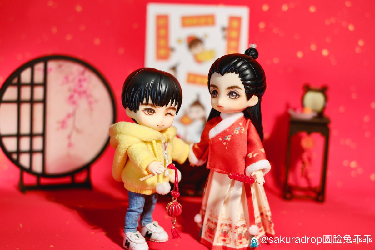 sumuli999's tweet photo. 除夕快乐🎉
新年快乐🎉

摄影：sakuradrop圆脸兔乖乖

#棋魂 
#光嬴 https://t.co/fHYEK6EpXE