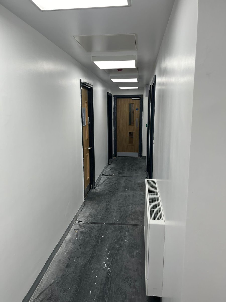DTHPainting's tweet image. Works nearing completion at Newton Heath Health Centre in #Manchester ⁦@DTHPainting⁩ 07595520638 #painters #decorators #northwest