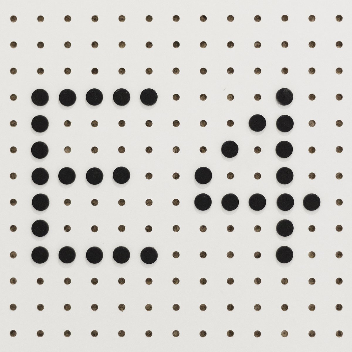 Sinalización para a cooperativa de vivendas Alto Residencial de Santiago de Compostela.

<a href="/GRUPOARIAL/">ARIAL</a> #CarbajoBarrios

Fotografías <a href="/Roibradbury/">Roi Alonso</a>