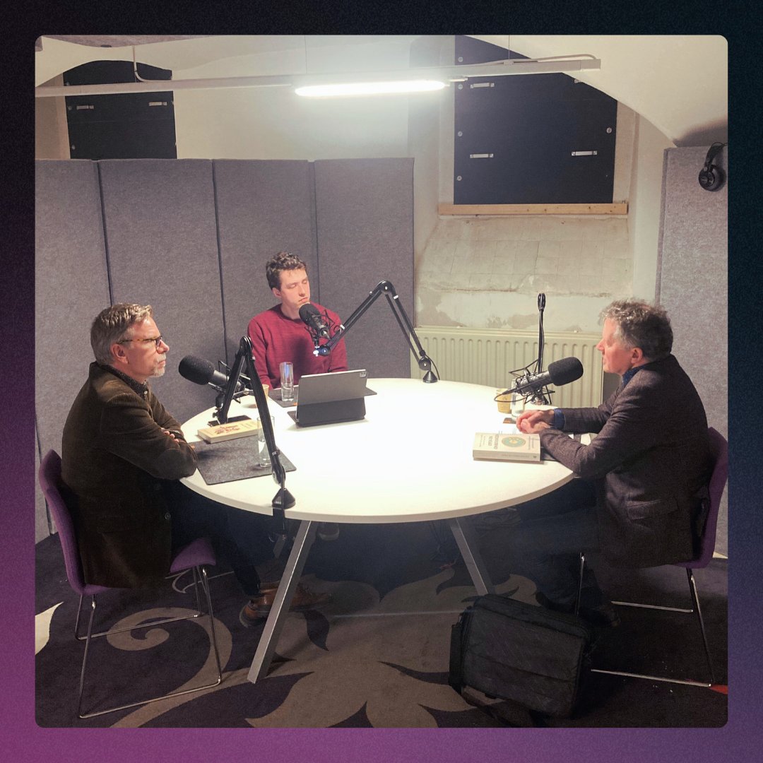 Hoe kan je in gesprek gaan met mensen met een andere religieuze achtergrond? Een gesprek met Benno van den Toren en Cees Rentier daarover in deze aflevering van Heilige Grond.

Luister in je podcastapp of via bit.ly/3SRASND