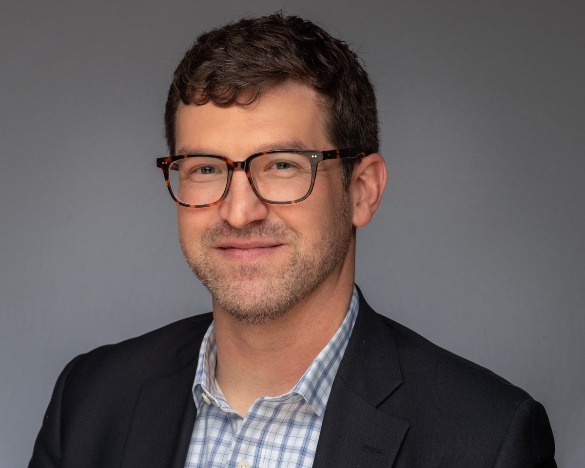 UMassPsychiatry's tweet photo. Recently, @UMassPsychiatry's Ryan Logan, Ph.D., along with several other researchers, published a paper on how opioid abuse increased neurological inflammation and DNA destruction in the brain. #research #findingacure #neurobiology #opioid @wickedneuro
https://t.co/3CIbUy0LTM https://t.co/CgsuhWgR6d