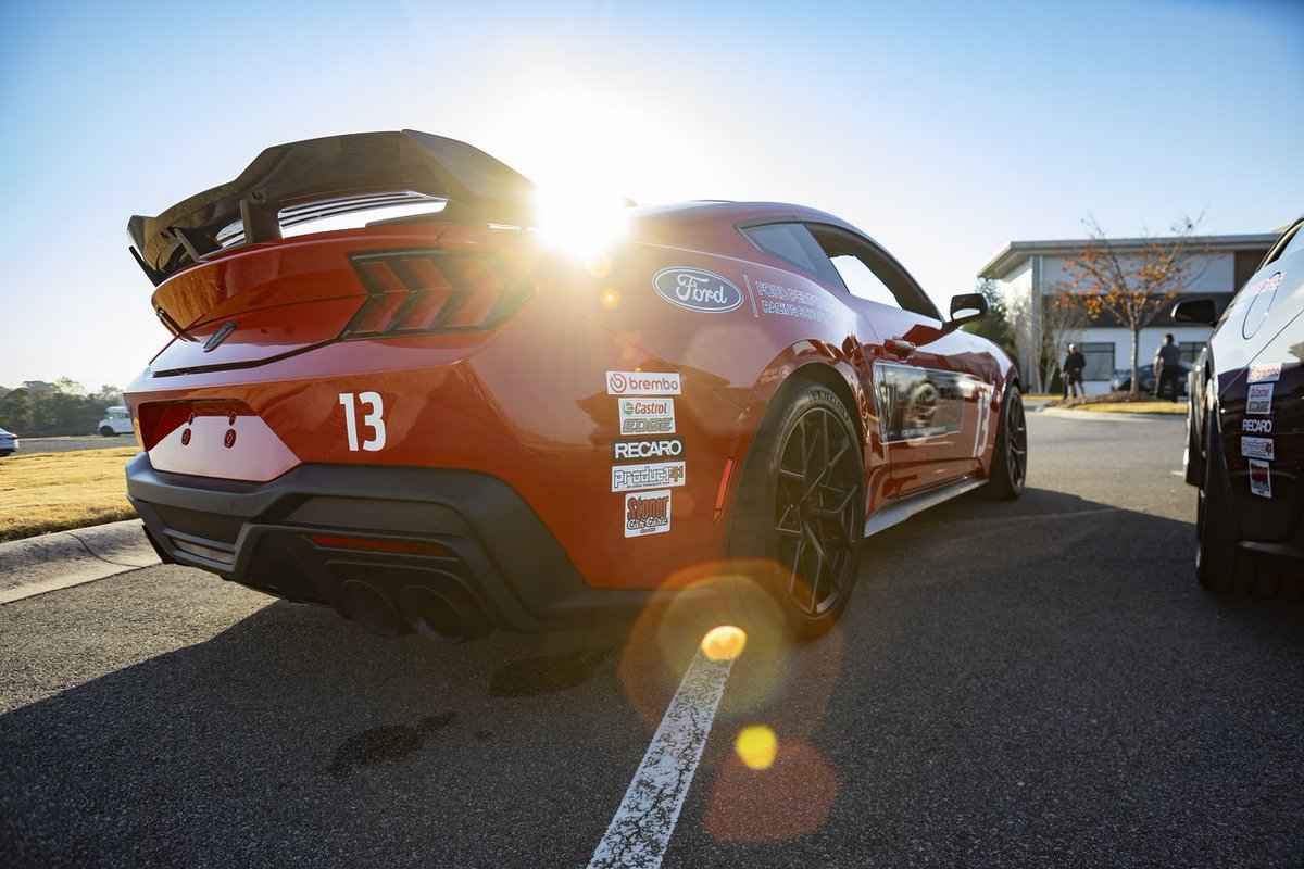 Dark Horse on a Sunny Day ☀️
@BFGoodrichTires #bfgoodrich
@BremboBrakes #brembo
@CastrolUSA #castroledge
@Ford #ford
@FordPerformance #fordperformance
@recaroauto #recaroautomotive
@StonerCarCare1 #stonercarcare

#darkhorse
#darkhorsetrackattack
#fordperformanceracingschool