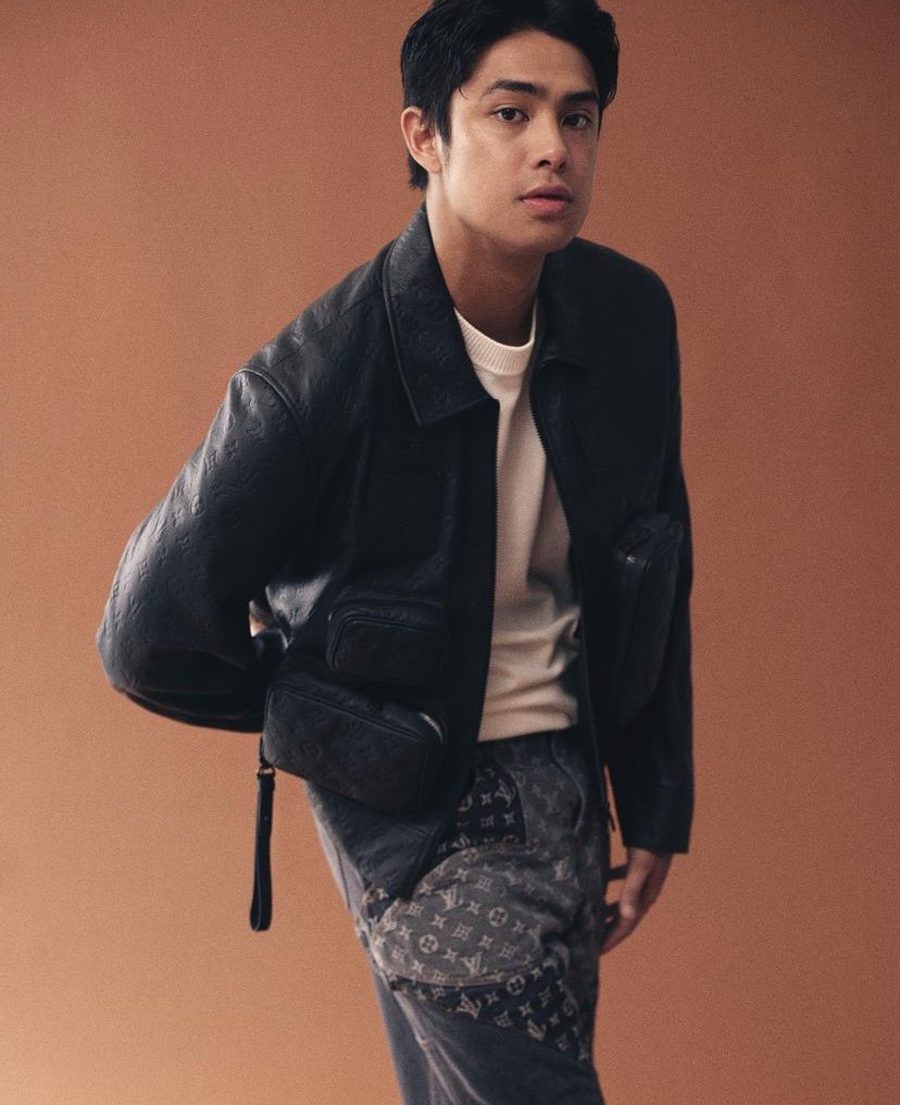 DONATORSPH's tweet photo. Can you guys drop your favorite photo showing how fine Donny is? 🖤

DONNY FinerAtTwentySix

#DonnyTurnsTwentySix
#HappyDONNYDay
#DonnyPangilinan @donnypangilinan https://t.co/njrBnzzzxH