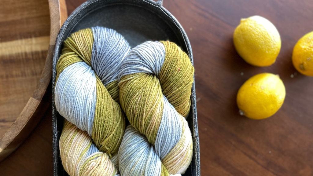 _lolodidit's tweet image. It's Back!! Mustard's Last Stand! A huge fan favorite, now with a new recipe, but the same grellow tones you have come to love. 

#lolodidit #knittingtherapy #shareyourknits #knittinglife #knitstyle #naturallydyedyarn #crocheterofinstagram