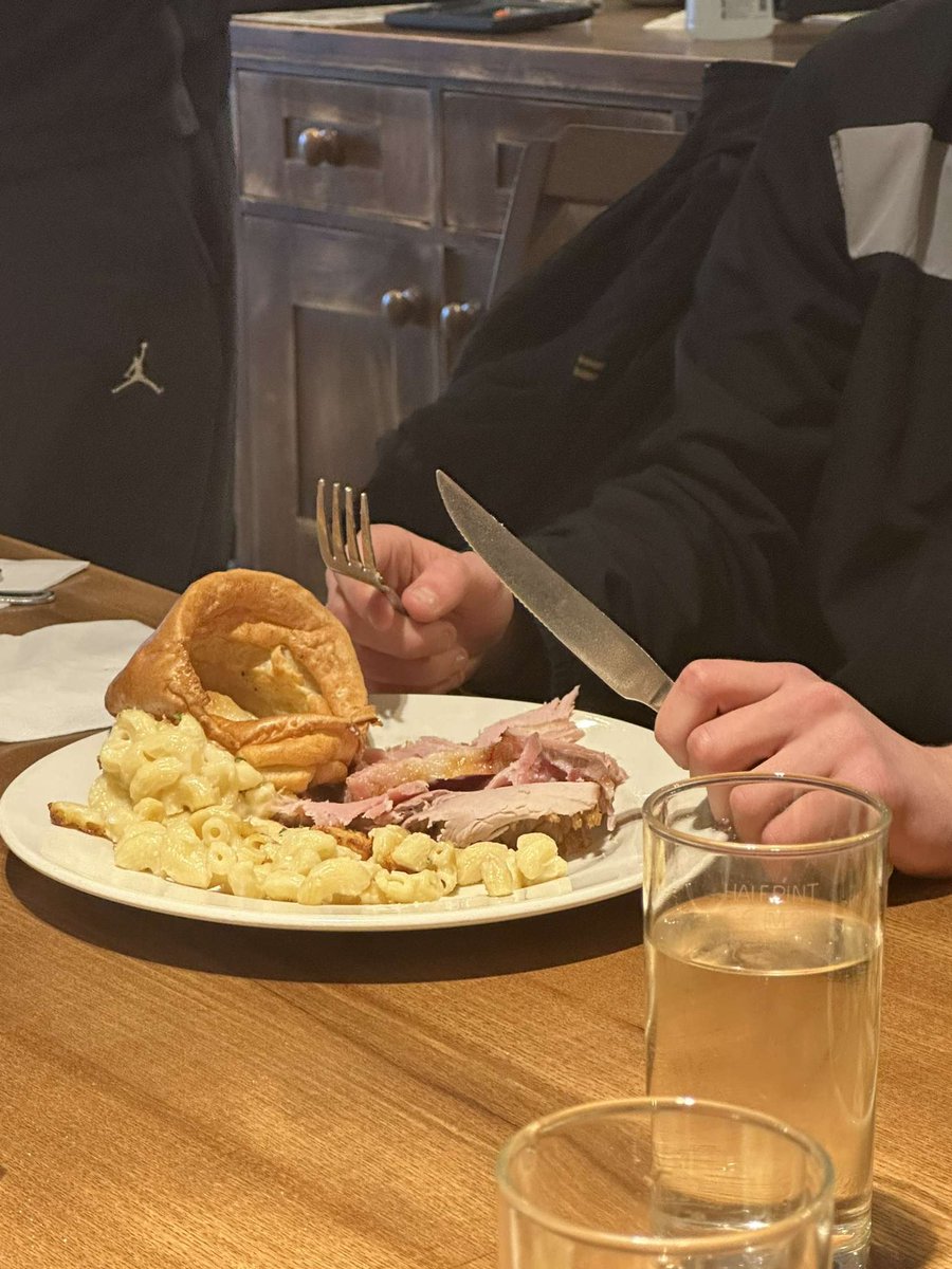 Rate my mates food at Toby carvery