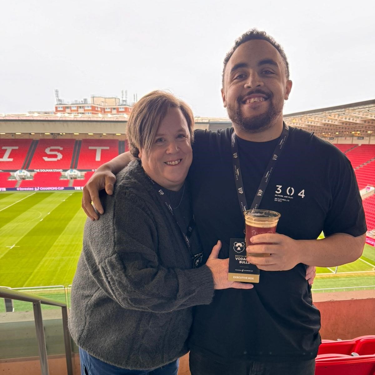 🚨PLEASE SHARE – #TryForEllis🚨 A 26-year-old rugby player from Bristol is calling on sports fans across the country to sign up to the stem cell register, after being diagnosed with acute myeloid leukaemia, and being told he urgently needs a stem cell transplant to survive.