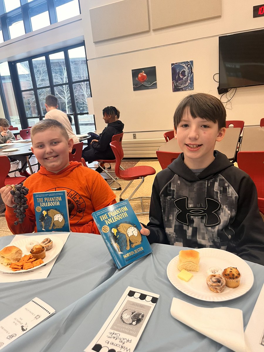 Lauren Oxford tweet media