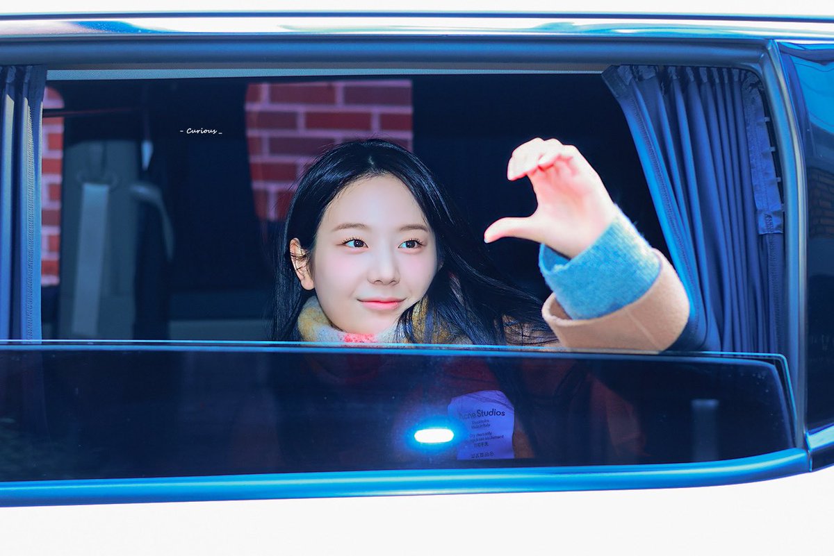 231227 생일카페

규리아 새해 복 많이 받아~🧡
귤lover들도 새해 복 많이 받으세요🫶
#장규리 #규리 #JangGyuri #Gyuri