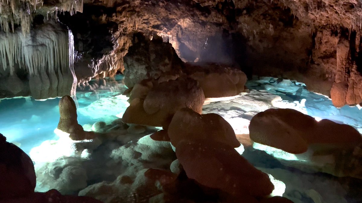 人類未踏の地！絶景地底湖から水中洞窟へ！】 #洞窟 探検家 #吉田勝次