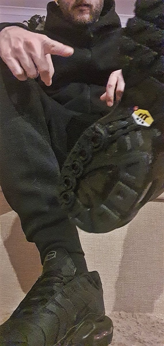 MASTER MANIPULATOR tweet media