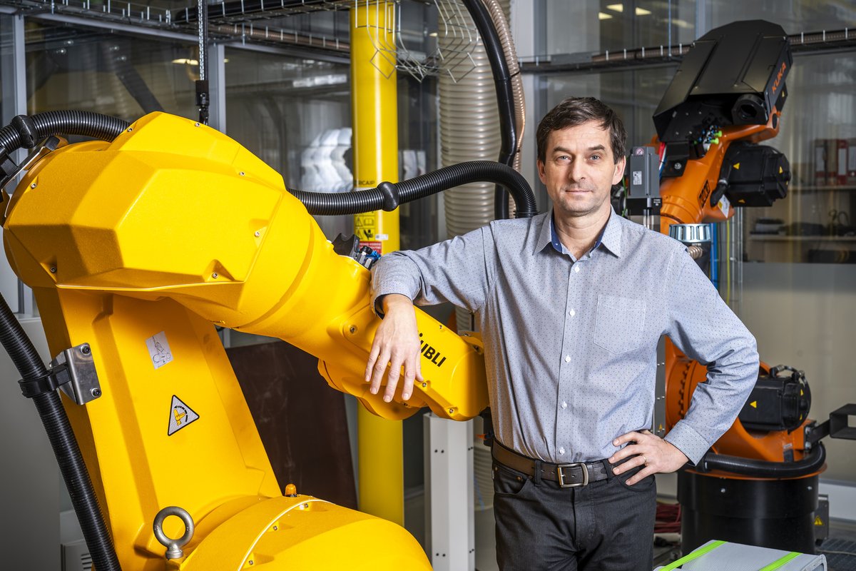 CIIRC ČVUT (@ciircctu) on Twitter photo 🇨🇿🇪🇺 | The #ROBOPROX project brings dozens of new job positions for scientists at #CTU. It focuses on #robotics research and new methods for advanced industrial production.
👉 ciirc.cvut.cz/cs/ctu-acquire…
<a href="/CVUTPraha/">ČVUT v Praze</a> @VUTvBrne @ZapadoceskaUni <a href="/vsbtuo/">VŠB – Technická univerzita Ostrava</a> <a href="/CVUTFEL/">CVUTFEL</a> 🇨🇿🇪🇺 | The #ROBOPROX project brings dozens of new job positions for scientists at #CTU. It focuses on #robotics research and new methods for advanced industrial production.
👉 ciirc.cvut.cz/cs/ctu-acquire…
<a href="/CVUTPraha/">ČVUT v Praze</a> @VUTvBrne @ZapadoceskaUni <a href="/vsbtuo/">VŠB – Technická univerzita Ostrava</a> <a href="/CVUTFEL/">CVUTFEL</a>