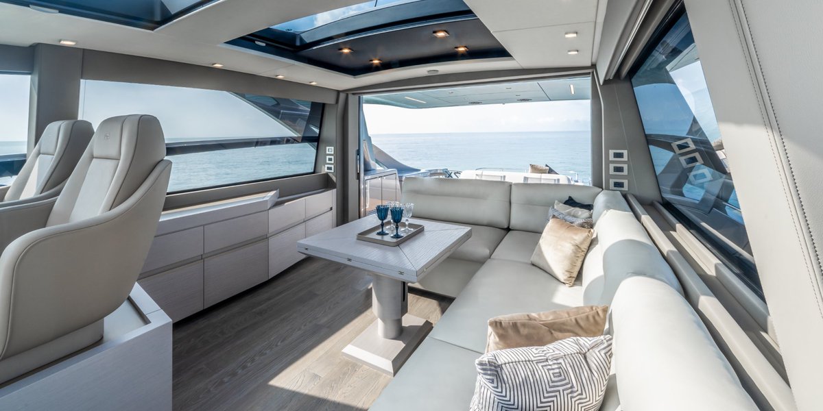 Glide through the water with ease while savouring the stunning panorama at the helm.   

Pershing 7X. The Lightspeed.

#TheDominantSpecies
#TheLightspeed      

#FerrettiGroup #KeepBuildingDreams #ProudToBeItalian 🇮🇹 #MadeInItaly    
ow.ly/SmhV50Qzwtq