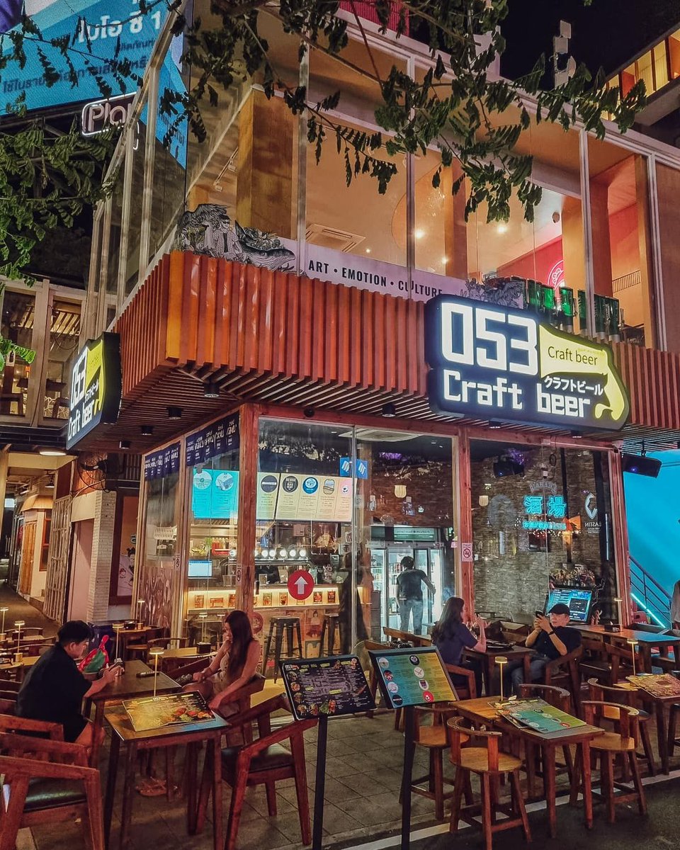 brewsandbeers's tweet photo. Surprisingly not Japan but Thailand. This is 053 Craft Beer bar in Chiang Mai at the Japanese themed plaza, Think Park. A cosy craft beer bar to enjoy some cold drinks or people watch. #Thailand #nimman #craftbeer #chiangmai #FridayFeeling https://t.co/hAYPDf5L1N