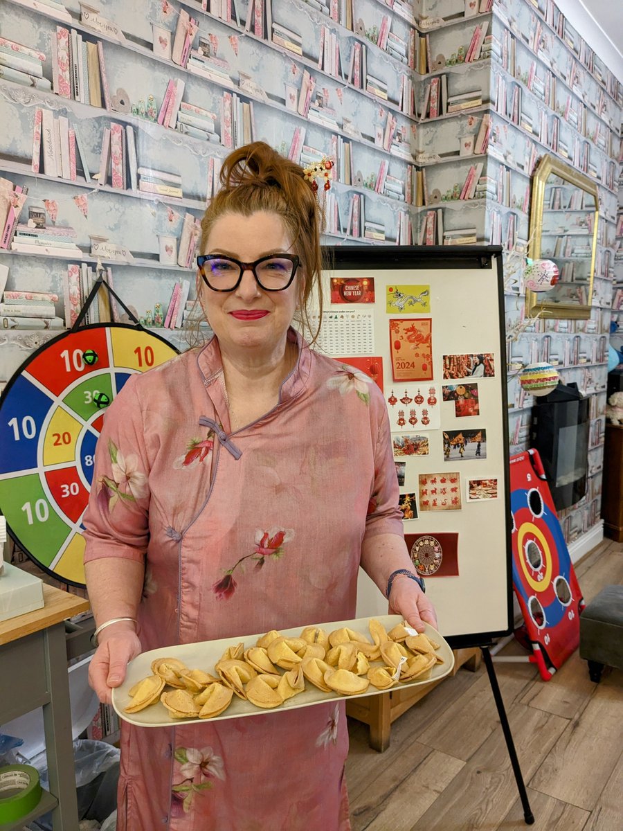 cardinalhcuk's tweet photo. Chinese NY celebrations went off with a bang at Birdscroft Nursing Home.
The residents enjoyed food selections of sweet and sour chicken with an afternoon of learning about the Chinese zodiacs.
#birdscroft #themeadows#thewillows #seaview #cardinalhealthcare #chinesenewyear2024 https://t.co/4BxnrHgU3F