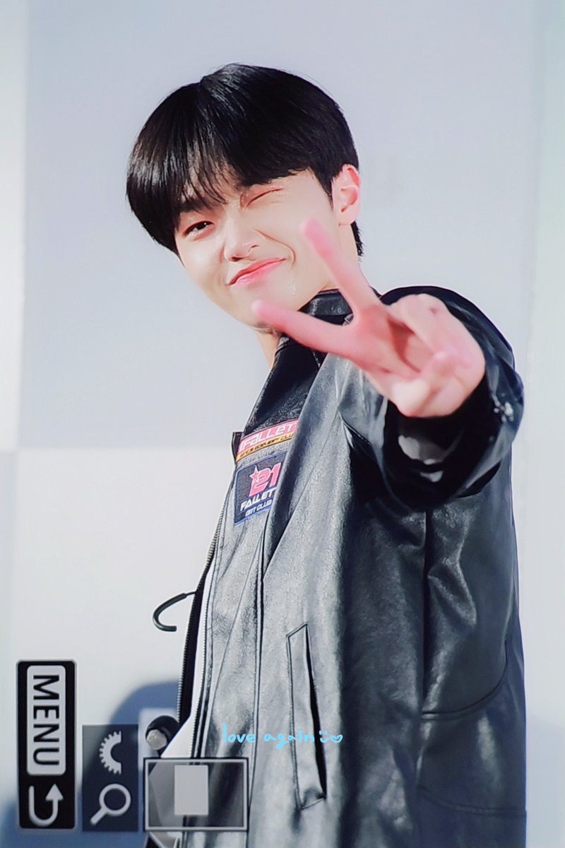 240209 札幌 pre

<a href="/members_MIRAE/">미래소년 (MIRAE)</a>
#미래소년 #손동표 #동표
#동표의하트는빛이난다💖