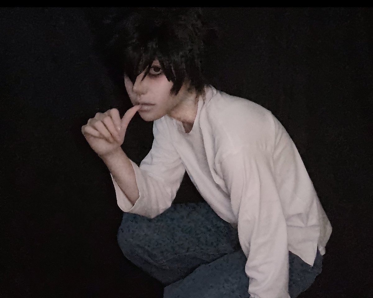 hihi__cos's tweet image. 데스노트 - L

#デスノート #DEATH_NOTE #데스노트 #コスプレ #cosplay #코스프레 #L_Lawliet