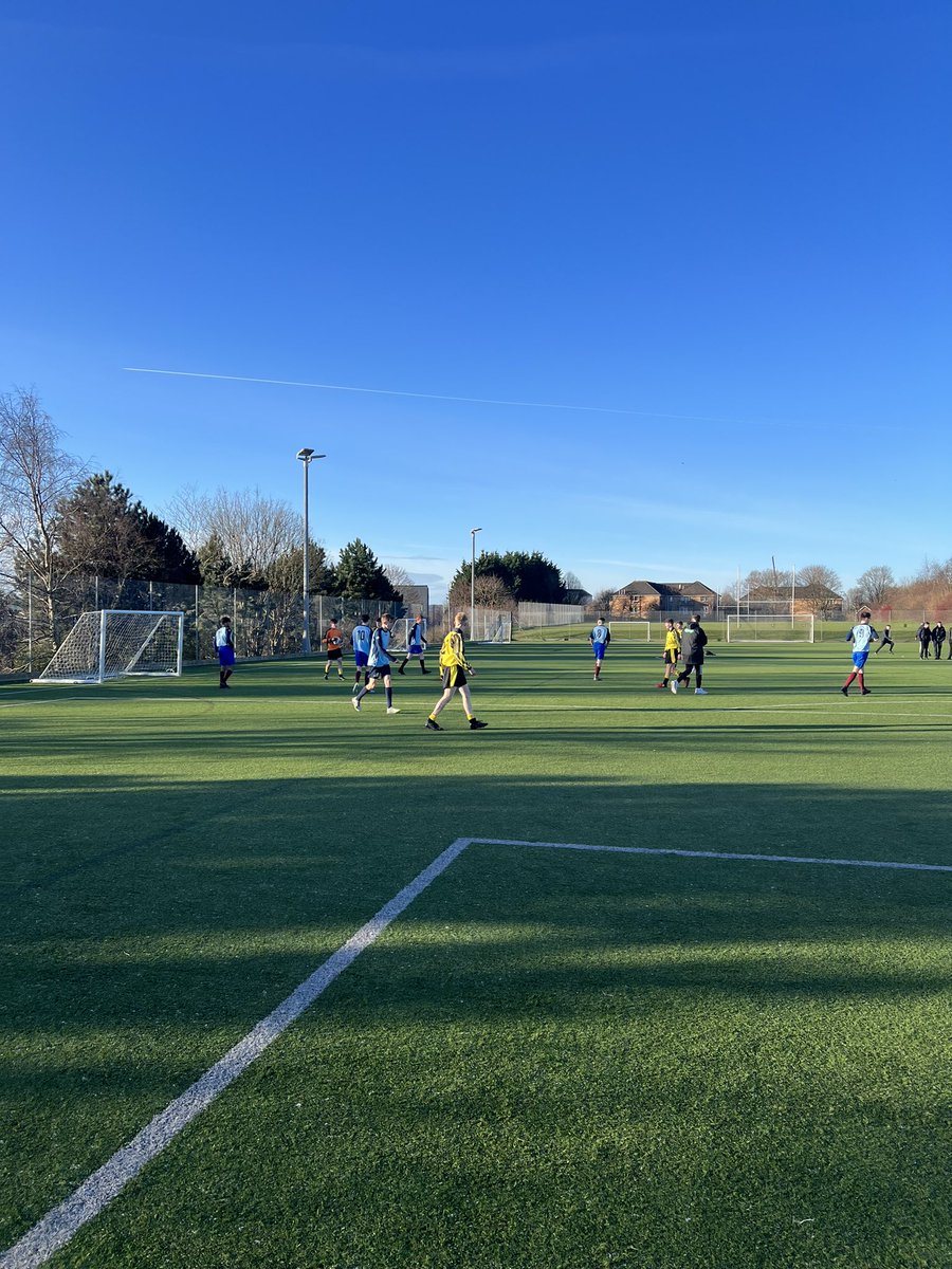 CraigmountPE's tweet photo. One-off Performance Week

Well done to all the Higher and Nat 5 pupils involved in our one-off performance week. It was great to see the display of talent we have across a variety of sporting activities 👏🏼 https://t.co/qH8VPXsUWw