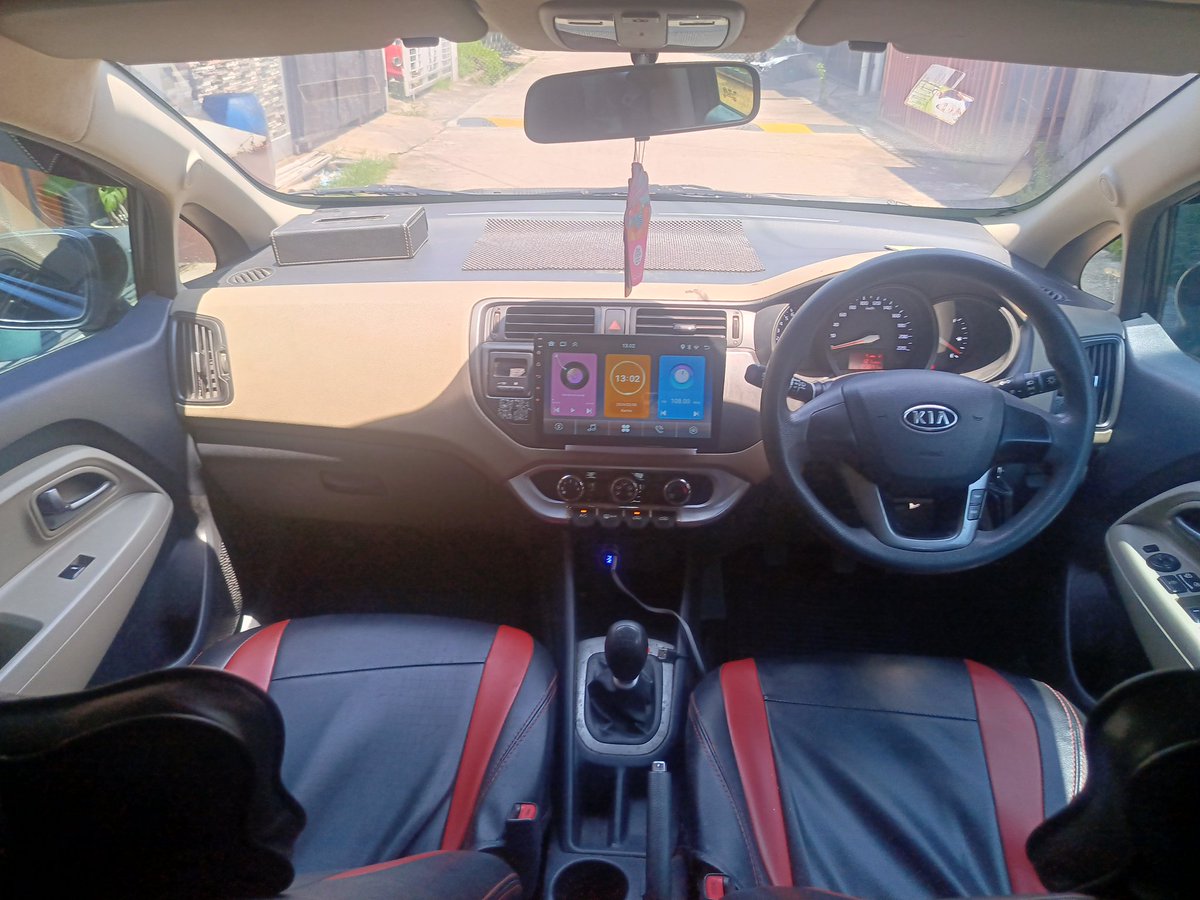Ikhsaniio's tweet photo. Permisi, dijual Kia Rio 2013 SE Hatchback. 
 
√ MT 6 Speed. 
√ KM 120rb
√ AC Dingin
√ Kaki Kaki sdh ganti baru
√ Plat B Bekasi. Pajak Aktif Panjang sampe Bulan 10 2024. Surat lengkap

Dibuka 103 Jt Nego. Minat, Chat Only WA 0818382532
#KIA #RIO #jualmobil https://t.co/owfy06ZyUz