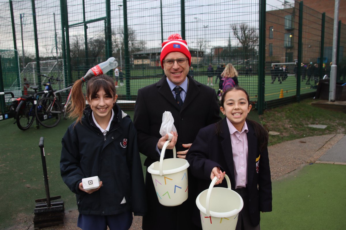 AlleynsSchool's tweet photo. Crazy Hair and Hat Day at @Alleyns_Junior School - raising funds for school charity, Down's South London 😍 Some very creative looks going on there! Well done Junior School. #AlleynsJunior #AlleynsCommunity #AlleynsCharity #AlleynsSpirit https://t.co/33KTAMiLNN