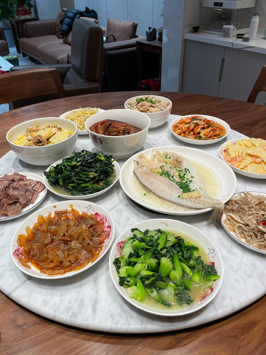 strikhan's tweet photo. 简单一餐 https://t.co/D0UbtHe9tC