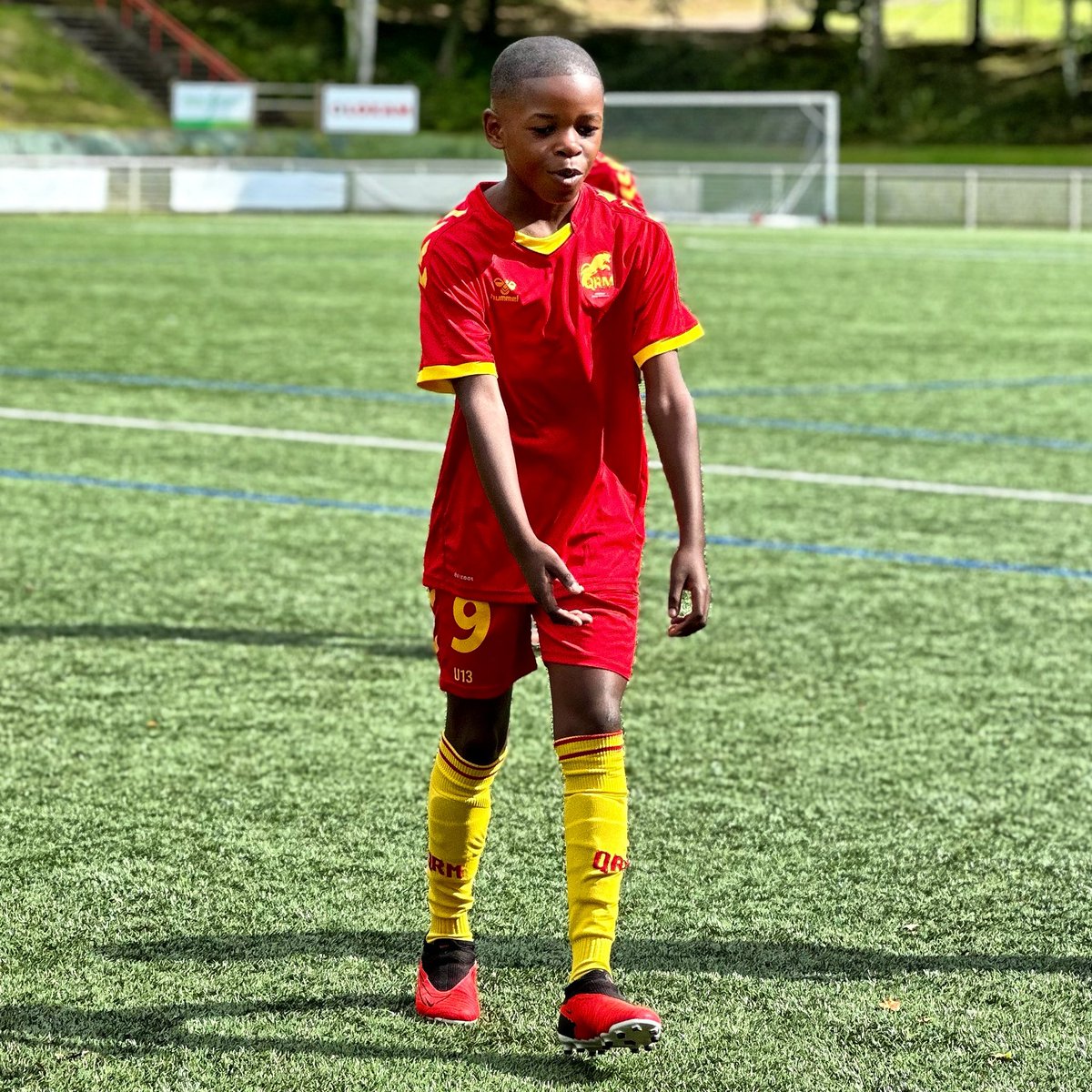 OwenVangu's tweet photo. Saison 2023/2024 @OwenVangu U11.
@QRM #QuevillyRouenMetropole #QRM #GoQRM #EntrainementQRM #TrainingQRM #FormationQRM #U11 #U12 #Football #OwenVanguKala #OwenVangu #Vangu https://t.co/Zx16vYoL3h
