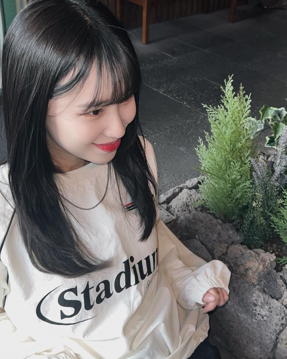 haerimfiles's tweet photo. ig post! 🦊

“ 🪴🌵☘️🌿 “

#ELLY #엘리 #WEKIMEKI  #위키미키 https://t.co/2ukr6ZmJ8C