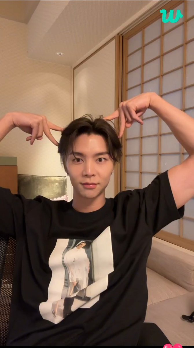 RotesSee's tweet photo. Ganteng semua 😭😭😭
#SUHweetest29th
#JOHNNYDAY https://t.co/Ci77f38LAS