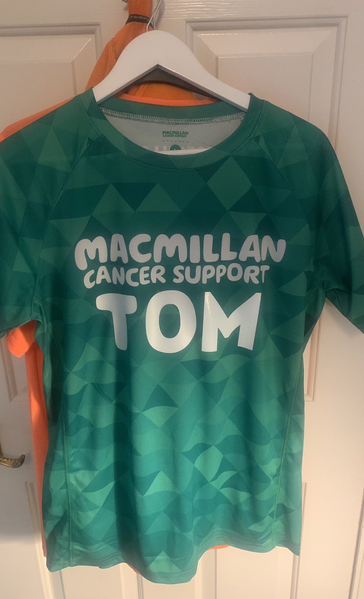Well… the top is ready at least! Just the ten weeks of training to get through before I can wear it @LondonMarathon - 21.4.24. Support @macmillancancer here justgiving.com/fundraising/to…