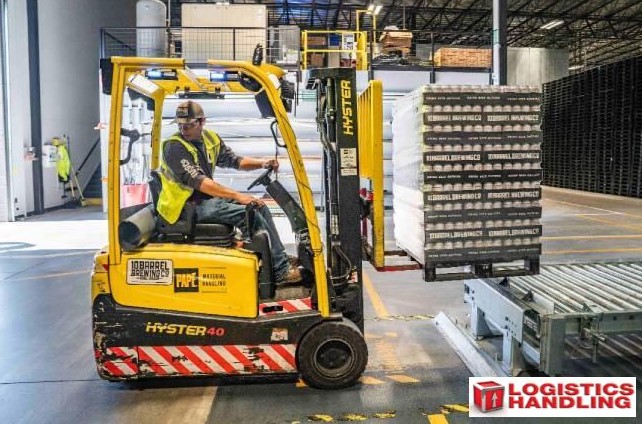 Almost half of UK transport and distribution staff still can’t afford basic living expenses, despite many working more hours than ever in 2023 
mvnt.us/m2184763 <a href="/Quinyx/">Quinyx</a> #WorkforceManagement #Scheduling #Staffing #Forecast #TaskManagement #TimeAttendance #Transport