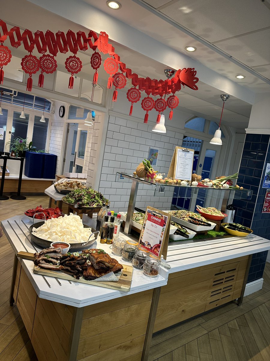 FHSSloaneSquare's tweet photo. Today we are celebrating the Lunar New Year with the most incredible lunch spread! 🏮Thank you @accentcatering 💙 #HappyLunarNewYear https://t.co/mnhNx8xpOn