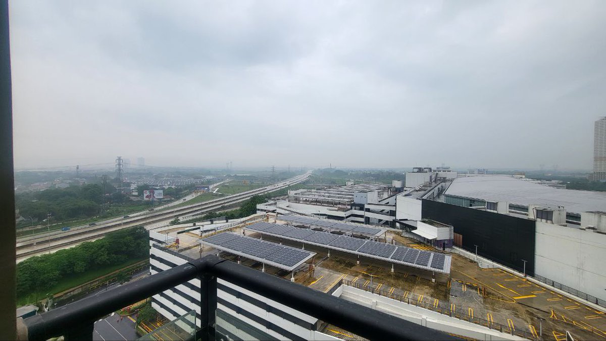 bukangga's tweet photo. Dijual,  Apartment SkyHouse BSD 3 BR / Persis di samping AEON Mall.

Lantai Midle floor view Aeon mall/kota.
Luas 68m².

Full Furnish. https://t.co/AGzBNg02Du
