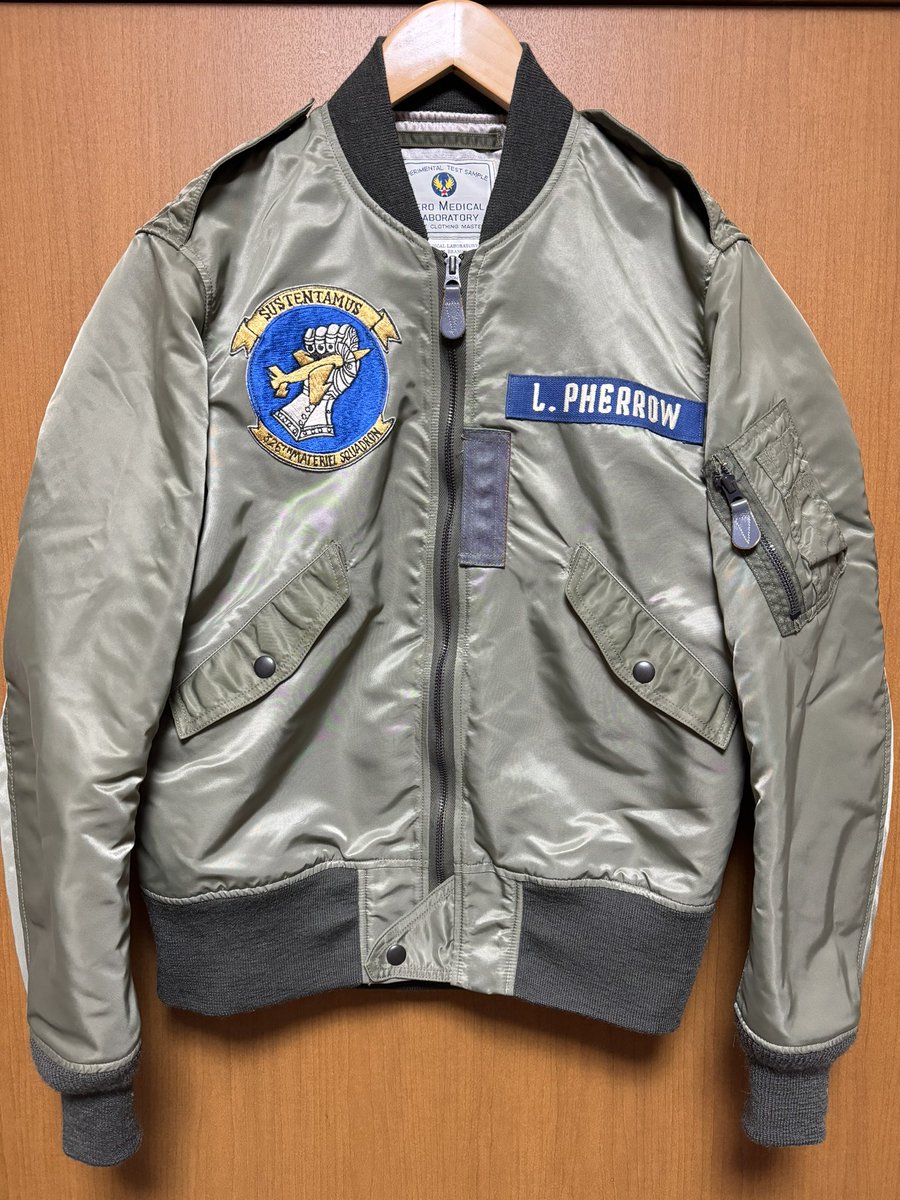 akiras216's tweet image. アメリカン・カジュアライズド・
ファッショニスタであり、
ミリタリストでもあるので
似たヤツを幾つも持っています。
#pherrows