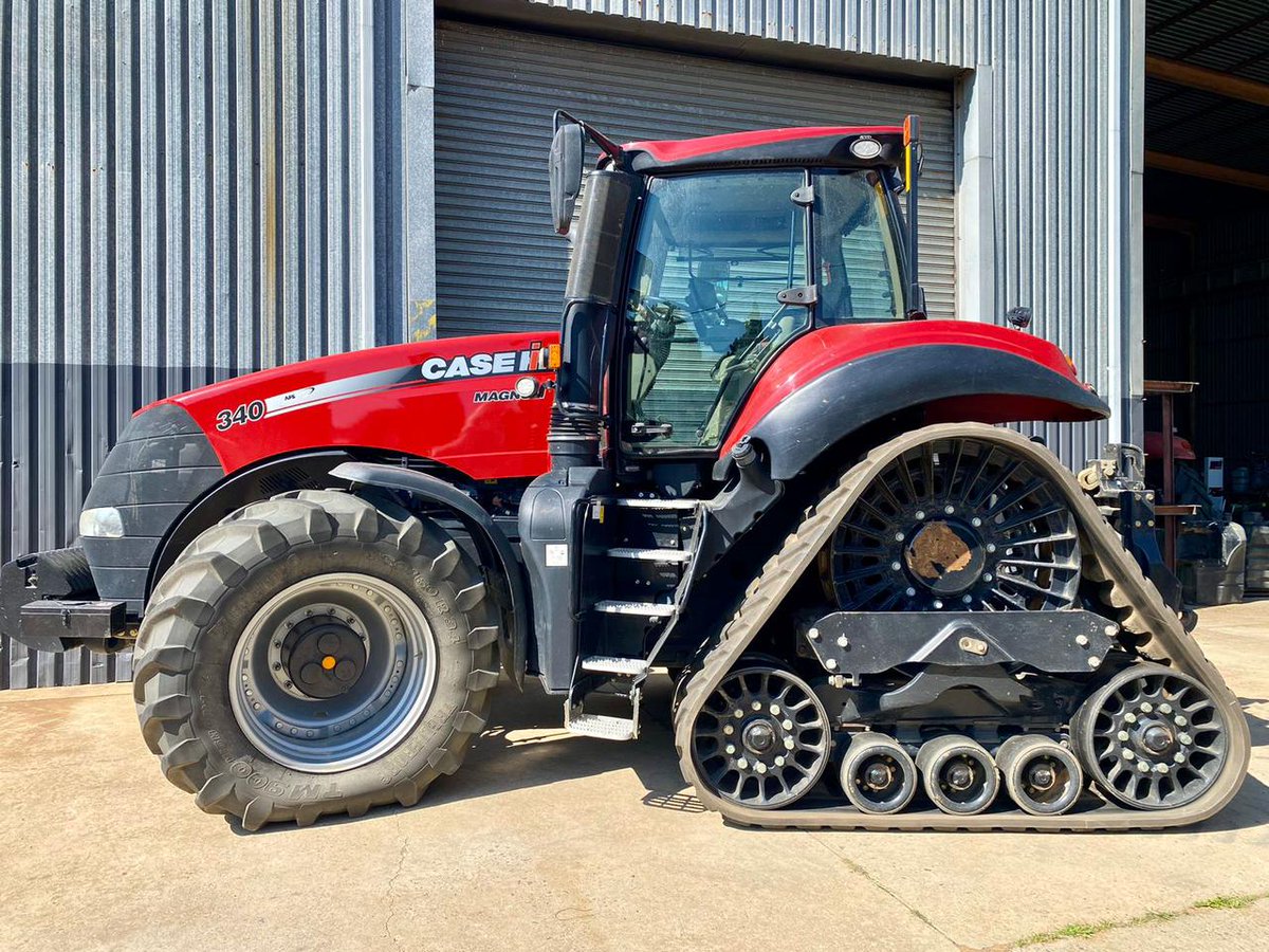 Stockfarmmag's tweet photo. Are you in the market for a low-hours, used farm implement in good condition? Then join Case IH’s financial year-end auction on 20 February at 11:00. The auction will be hosted at the Case IH training centre in Bothaville, or join online. See below for more information. #Brocor https://t.co/RTMgLeABYZ