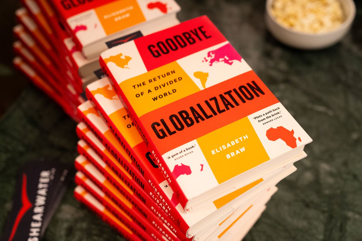 We were delighted to host the launch of @elisabethbraw's brilliant book 'Goodbye Globalization', bringing together 50+ leading thinkers from #business, #diplomacy and #politics to discuss how businesses should navigate the changing global order 🌐 yalebooks.co.uk/book/978030027…