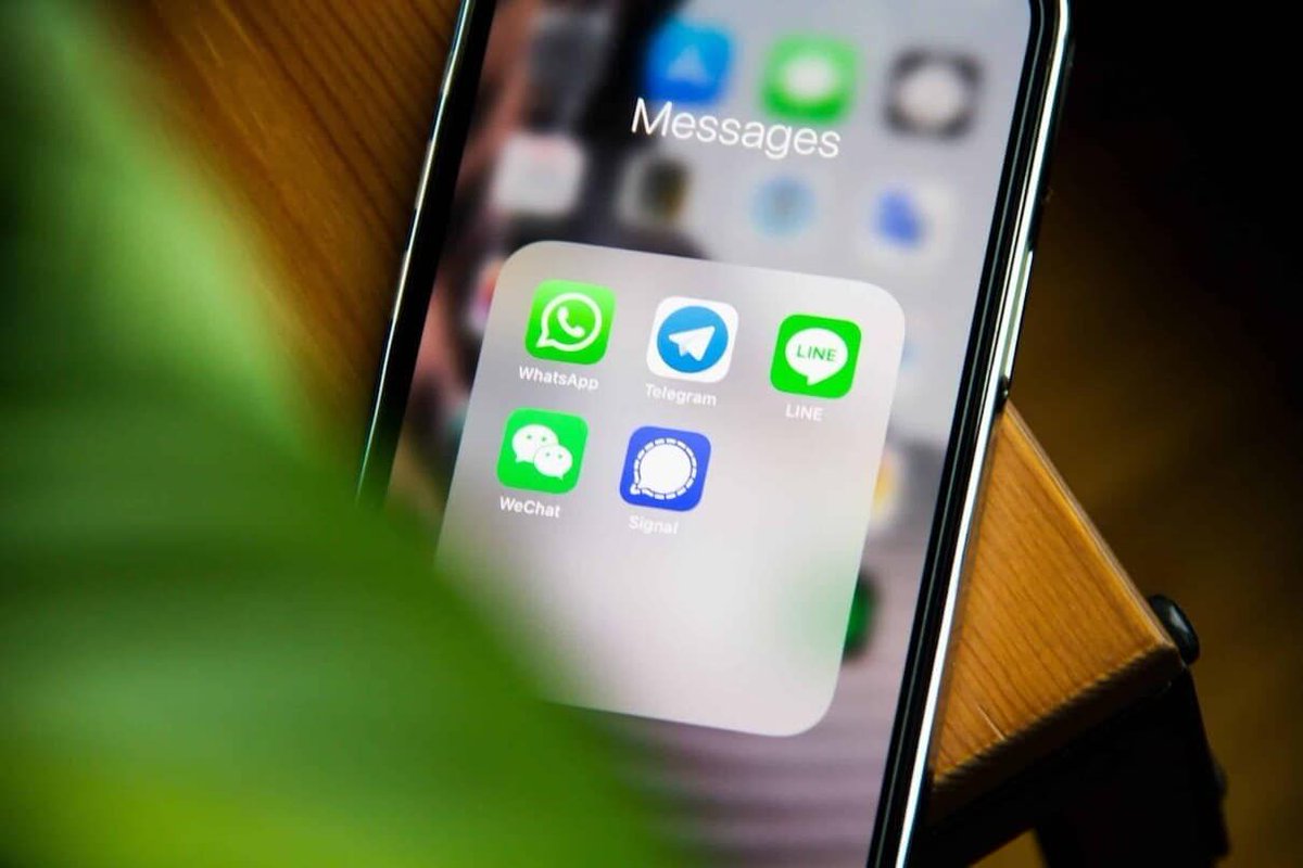 WhatsApp va bientôt permettre de connecter plusieurs messageries entre elles, comme Facebook Messenger et Instagram. Les avantages et les inconvénients de cette fonctionnalité et respect du #RGPD.  bit.ly/3OFe1lT par @SiecleDigital
#WhatsApp #Messagerie #relationClient