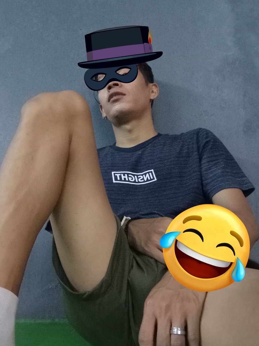 Topbigdickhyper's tweet photo. Susah nya klo Bigdick ,,
Ngak sanggek aja nonjol bnget ....π€£π€£
Untung ini titit bisa mengkondisikan tempat...ππ€€π€€
#gaysemarang
#gayjateng
#topbigdicksemarang
#caribot
#carislave
#bdsm https://t.co/cDDMfcrAM2