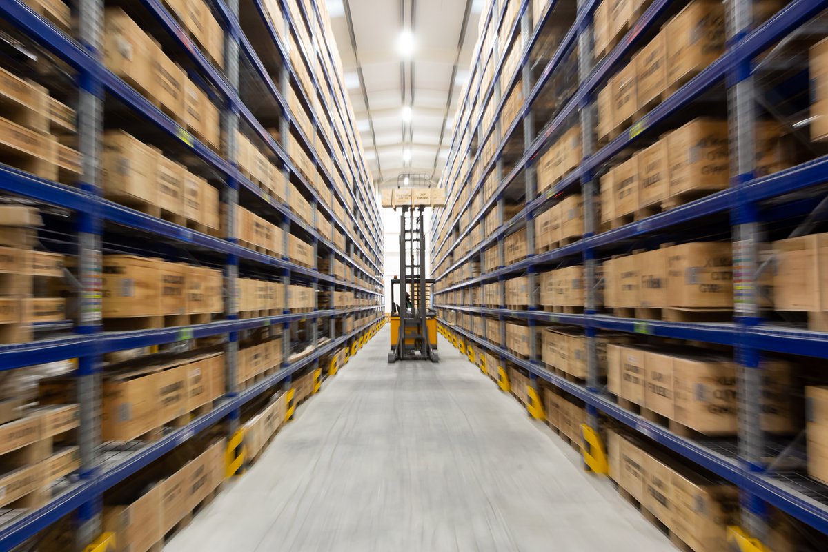 Tidy warehouses make nice photos.