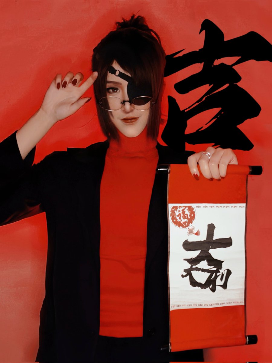 xiaoche0807's tweet photo. #リヴァハン #Levihan #cos #cosplay 大吉大利！除夕快乐！ https://t.co/uLaiDNHMeI