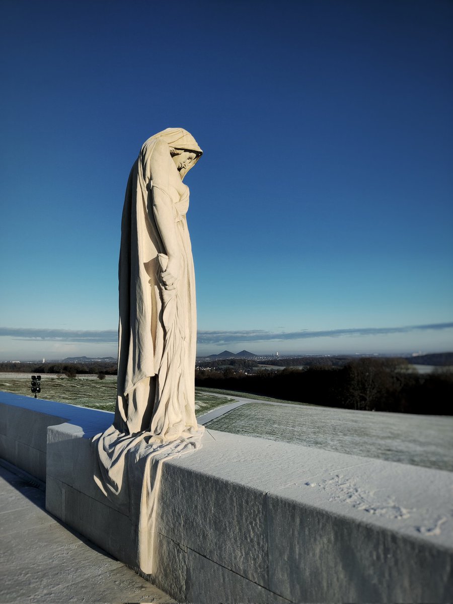 Raph De Brant tweet media