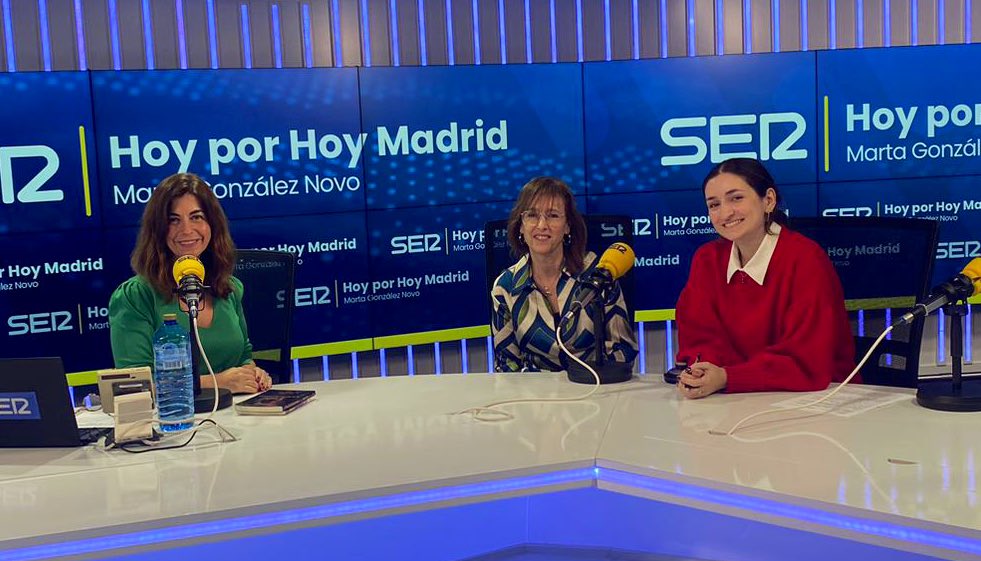 HoyxHoyMadrid's tweet photo. 📚 Hablamos de la novela “Ende y la Bestia del Abismo”, que habla de Ende, la primera artista femenina española con obra firmada.

Esta novela es parte de la Saga Musas Rebeldes, donde @rdemenah escribe sobre personajes reales femeninos que han sido olvidados por la historia. https://t.co/F7Rztwqilp