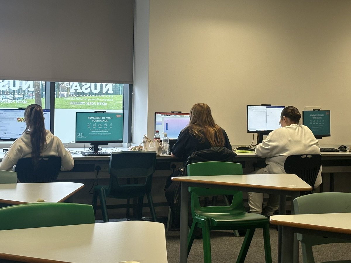 Working on Success Flow Charts to ensure they are achieving the best they possibly can.
 Year 13 smashing it. <a href="/OfficialNUSA/">NUSA</a> <a href="/NUSASixthForm/">NUSA Sixth Form</a>
